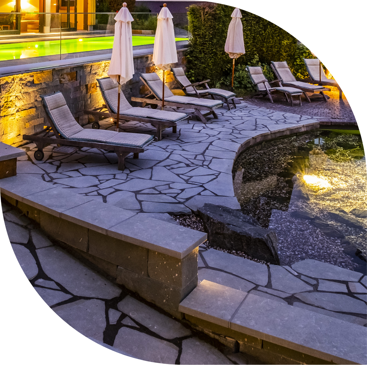 Illuminiert Pools And Ponds 